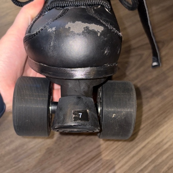 Pacer GTX-500 Quad Roller Skates – Size 7 - Picture 7 of 8